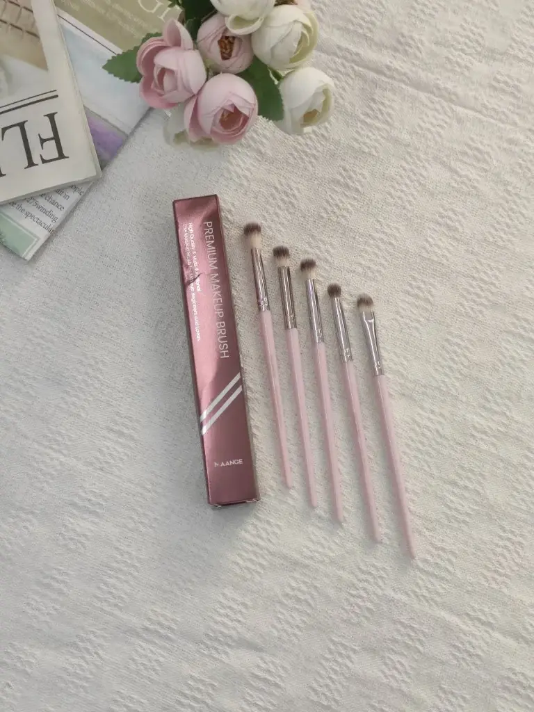 MAANGE 5pcs Professional Eye Makeup Brush Set, Pink