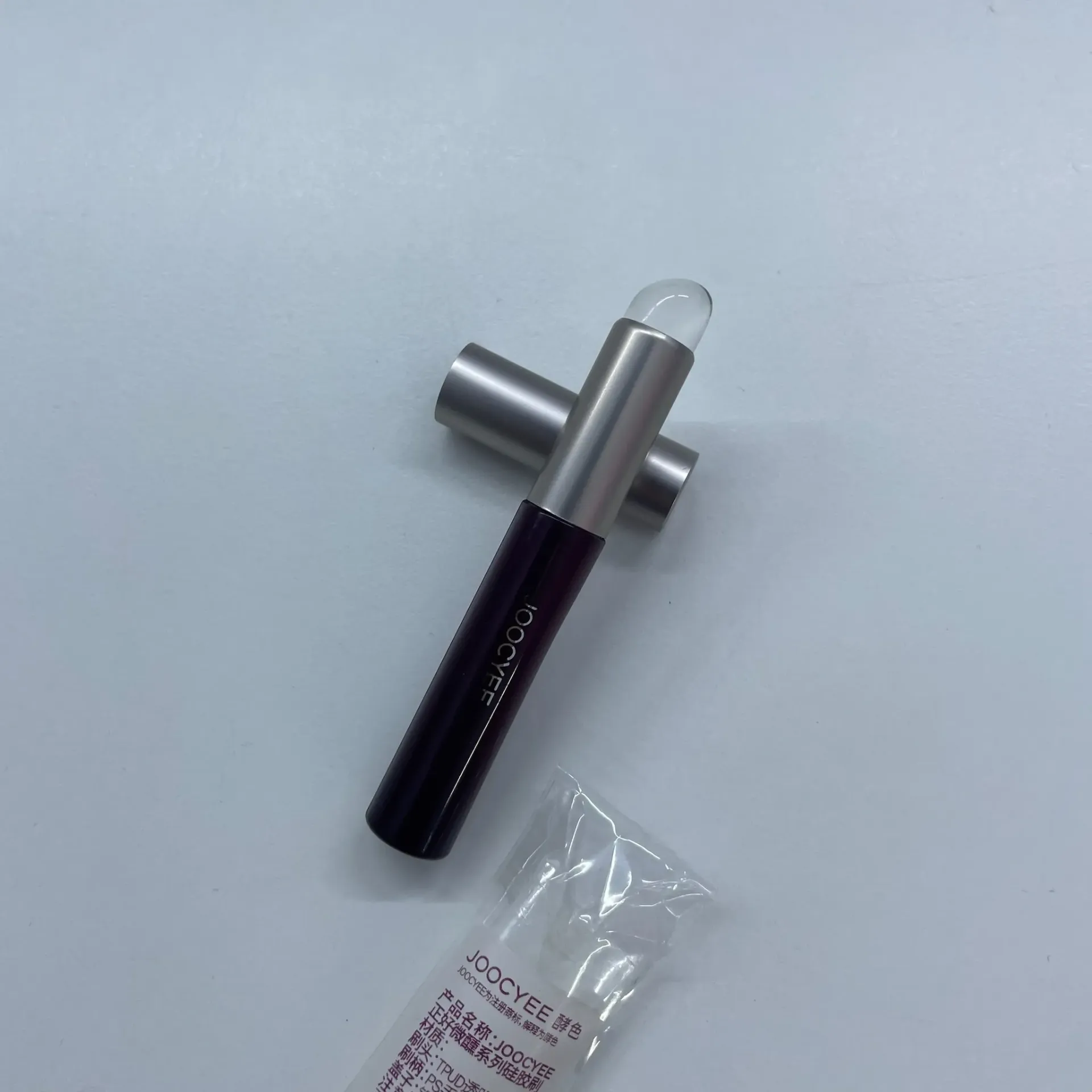 JOOCYEE Silicone Lip Brush